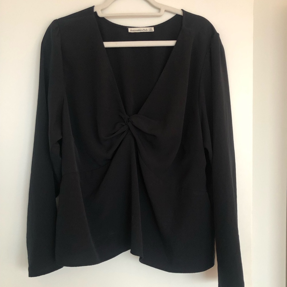 Abercrombie & Fitch Black Twist-Front Blouse